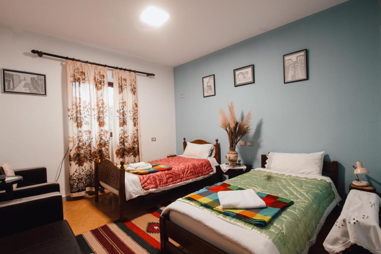 Bb Traditional Apartment Гирокастра Экстерьер фото